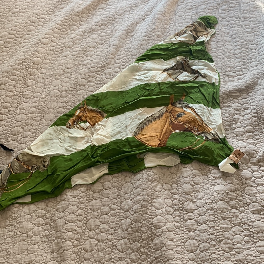 Scarf - Picture 2 of 2